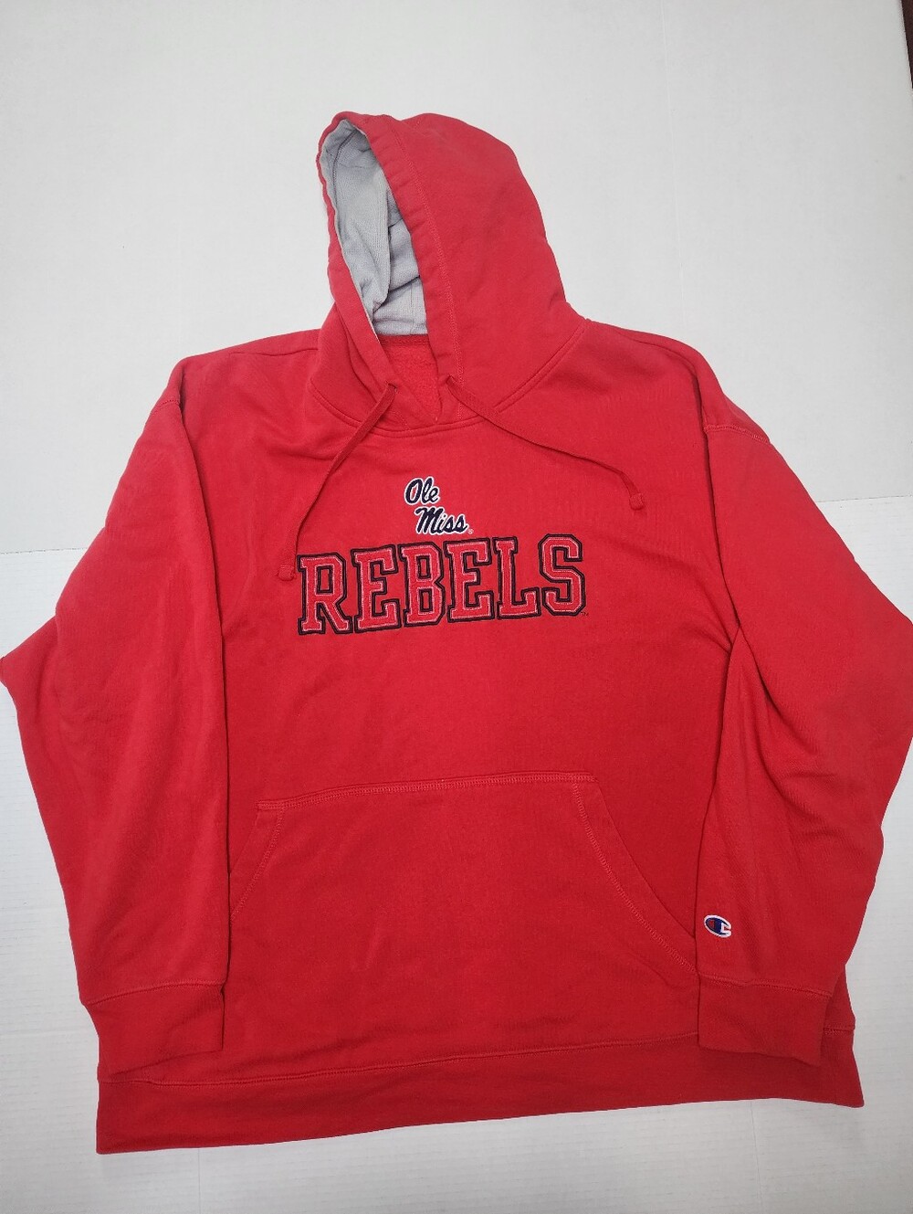 Champion Ole Miss Rebels Men's Size 2XL Red Gray Pullover Hoodie Sweatshirt